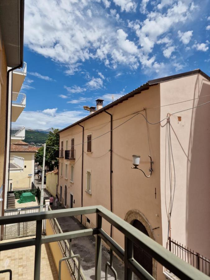 La Chiostrina By Tramonti Apartments L'Aquila Luaran gambar